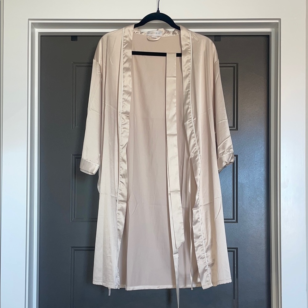 Cream Knit Robe with Open Front and Long Sleeves